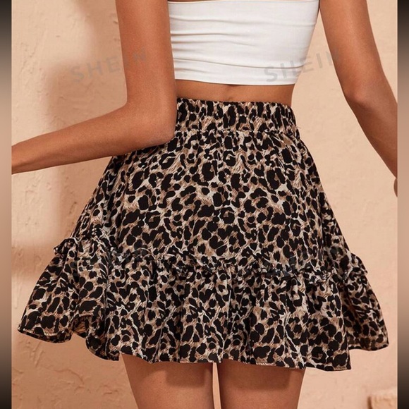 3x15 flared skirt with ruffles and leopard print size M - Picture 3 of 7
